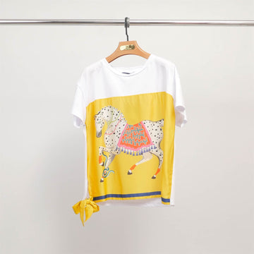 T-shirt imprimé cheval sur fond jaune avec nœud – KD8828-4