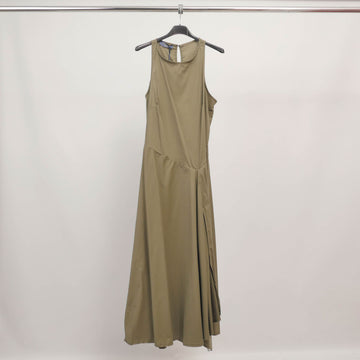 Robe longue asymétrique sans manches TDM57325