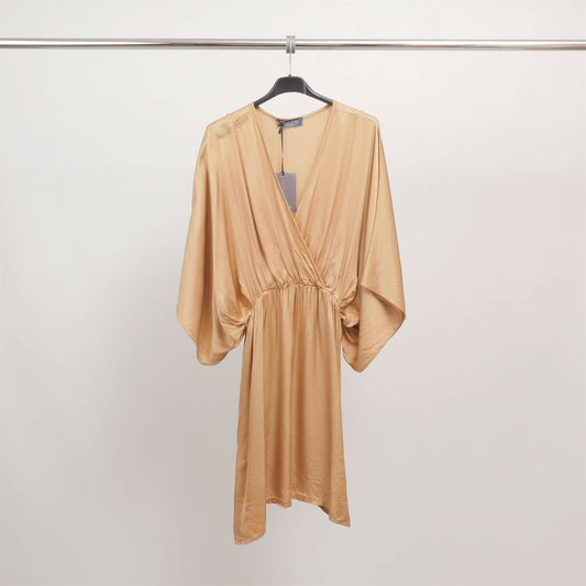 Robe fluide décolletée manches chauve-souris TDM32225VS