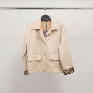 Veste suédine poches plaquées et revers imprimés CWG54587