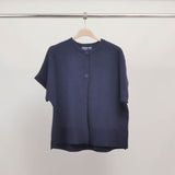 Round neck, short-sleeved cardigan with covered buttons HY11094