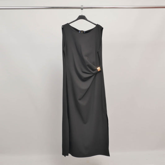 Robe longue drapée détail bijou TDM69225