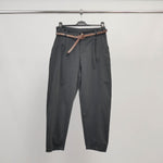 Charger l'image dans la galerie, Pantalon taille haute avec ceinture cloutée CVA825632