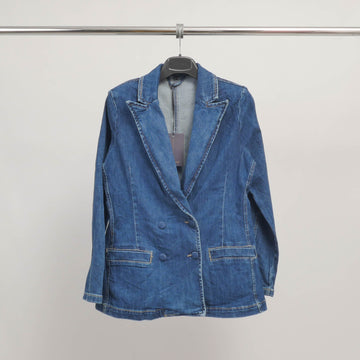 Blazer en jean cintré à double boutonnage – PF9620