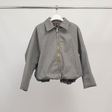 Veste zippée en tissu chevron élastiquée à la base – KD9351