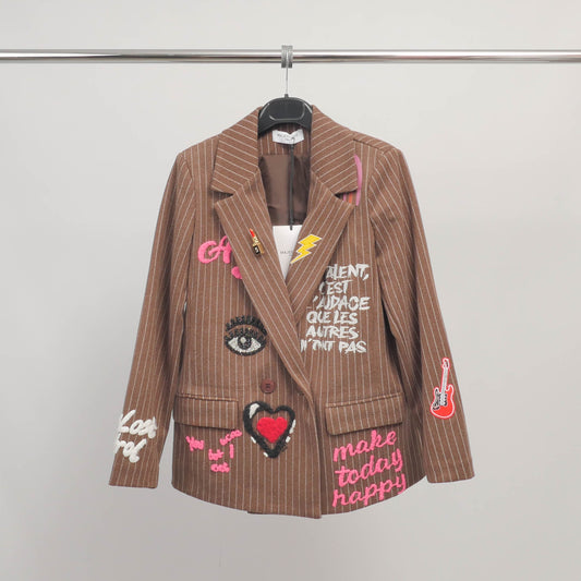 Blazer à Rayures et Inscriptions Brodées – MJ84076
