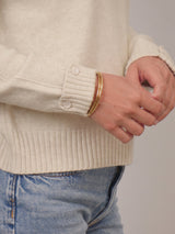 Pull en maille ample à col montant et poignets boutonnés – DSY9477
