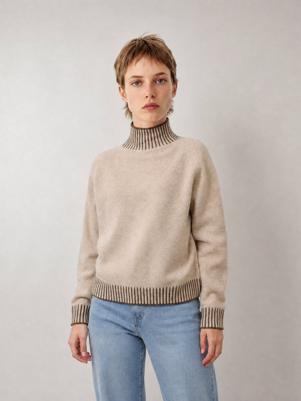 Pull laine col montant côtelé HYL18116