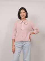 Gilet en maille douce à l’angora avec nœud – MCL26521