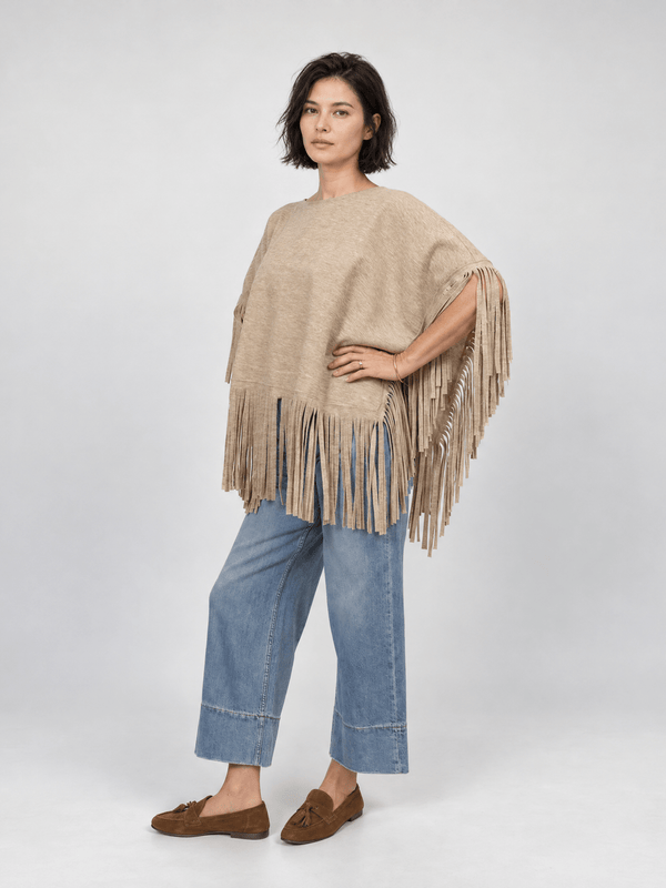 Poncho ample en maille à longues franges – MF56721