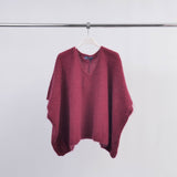 Poncho en maille col V oversize MCL24036