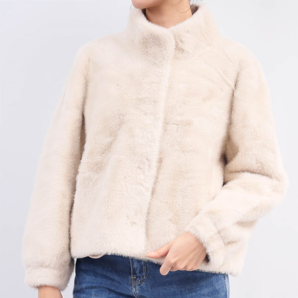 Manteau court en fausse fourrure ultra douce DSY2171