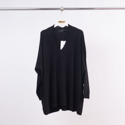Pull col V oversize en maille douce YF12022
