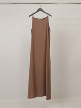 Robe longue fluide à fines bretelles CVAT148
