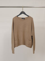 Pull souple à poches plaquées YF17061