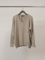 Pull ample col V en maille souple à bords côtelés – DSY9753