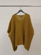 Pull ample en mohair à col V et ligne souple – MCL24036