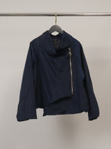 Veste imperméable asymétrique – HM7158