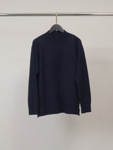 Pull en maille col montant à boutons latéraux – HY5032