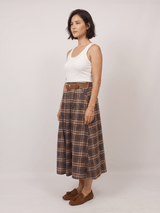 Jupe midi évasée à carreaux et ceinture – THS52123QST1