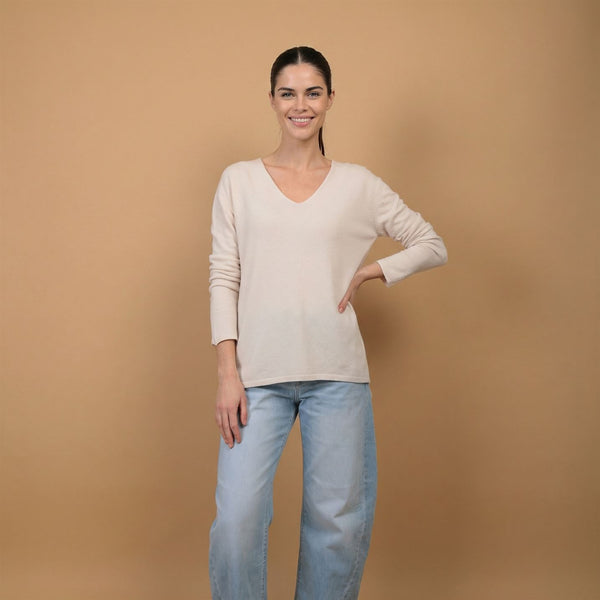 Pull maille fine col V manches longues YF12018