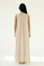 Load image into Gallery viewer, Sleeveless flowing maxi dress CJY3266