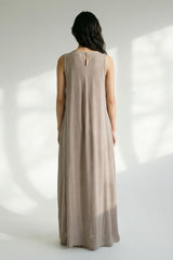Sleeveless flowing maxi dress CJY3266