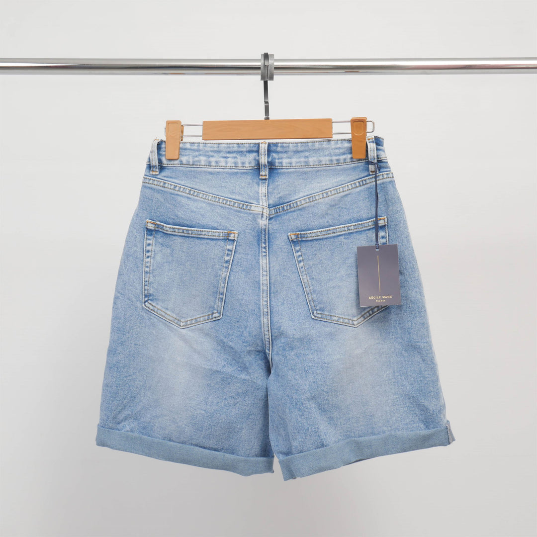 High-waisted denim Bermuda shorts with a relaxed fit – SD9269
