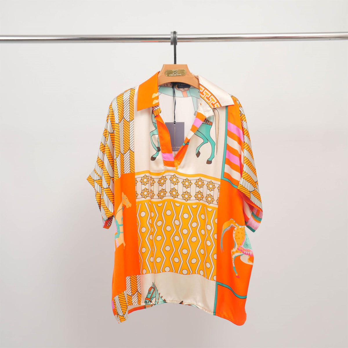 Oversized equestrian print shirt in viscose silk   kd7607vs 20