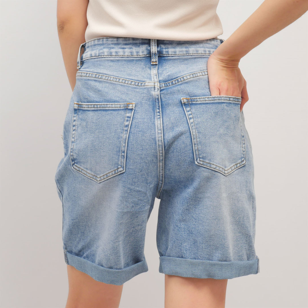 High-waisted denim Bermuda shorts with a relaxed fit – SD9269