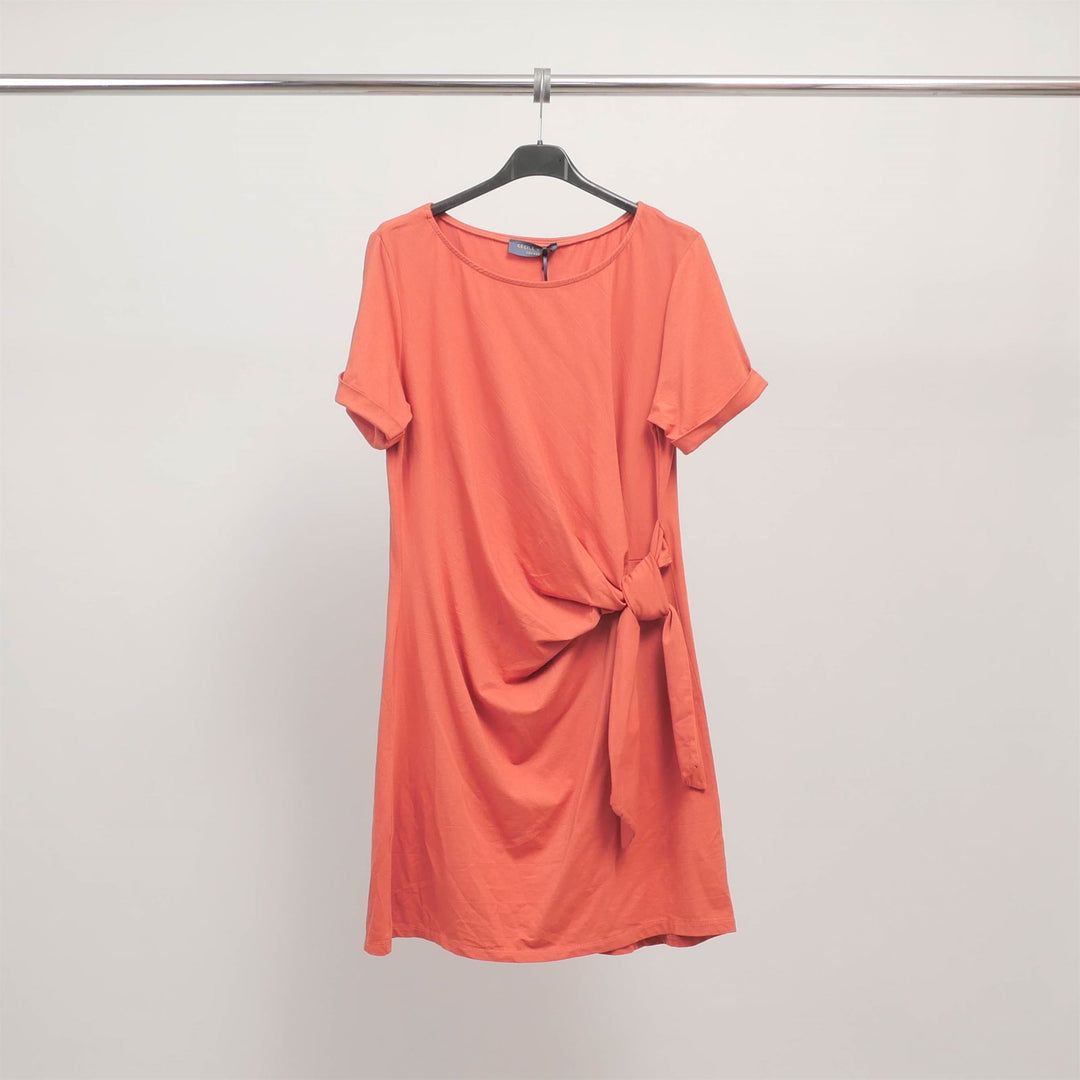 Robe en jersey nouée à la taille – TDM31125