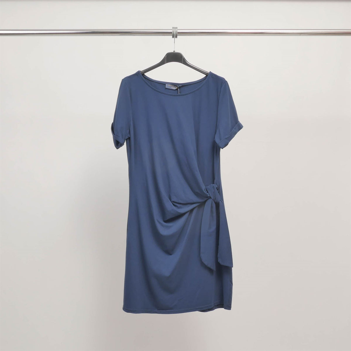 Jersey dress with tie waist – tdm31125