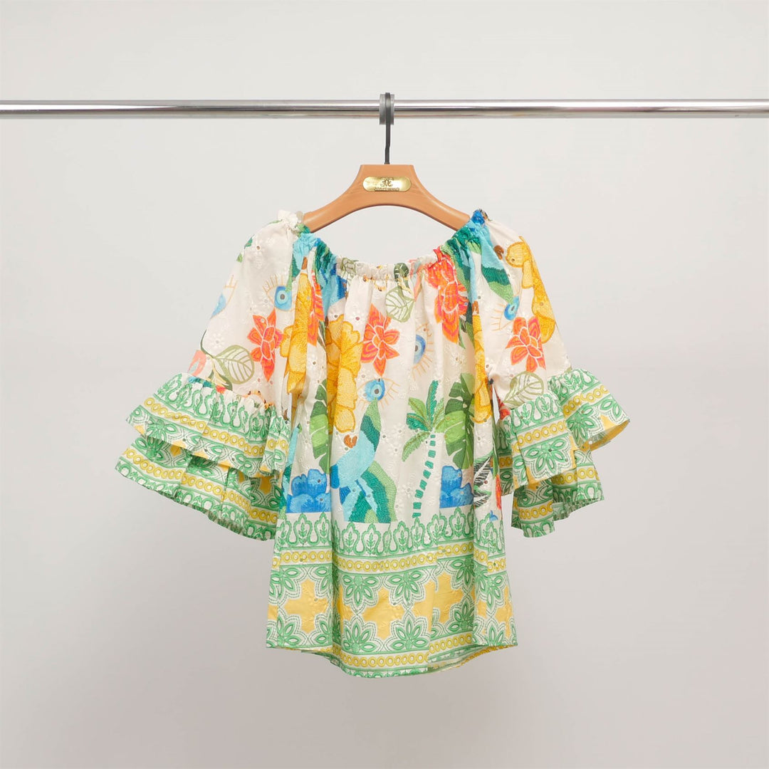 Loose-fitting blouse with floral embroidery and elasticated collar – KD8738CO-3