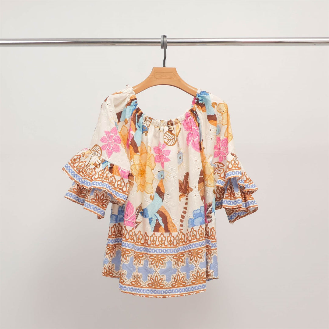 Loose-fitting blouse with floral embroidery and elasticated collar – KD8738CO-3