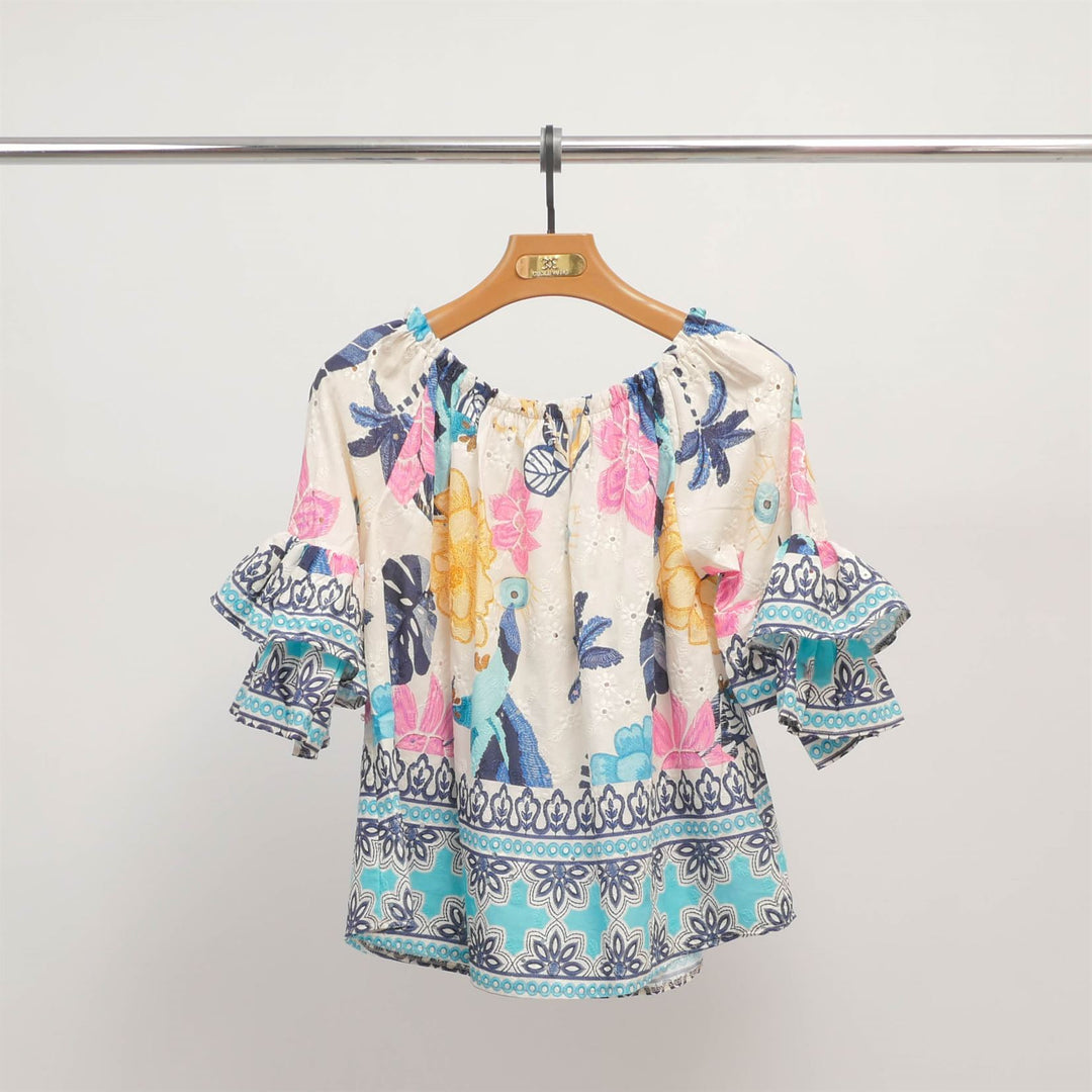 Loose-fitting blouse with floral embroidery and elasticated collar – KD8738CO-3