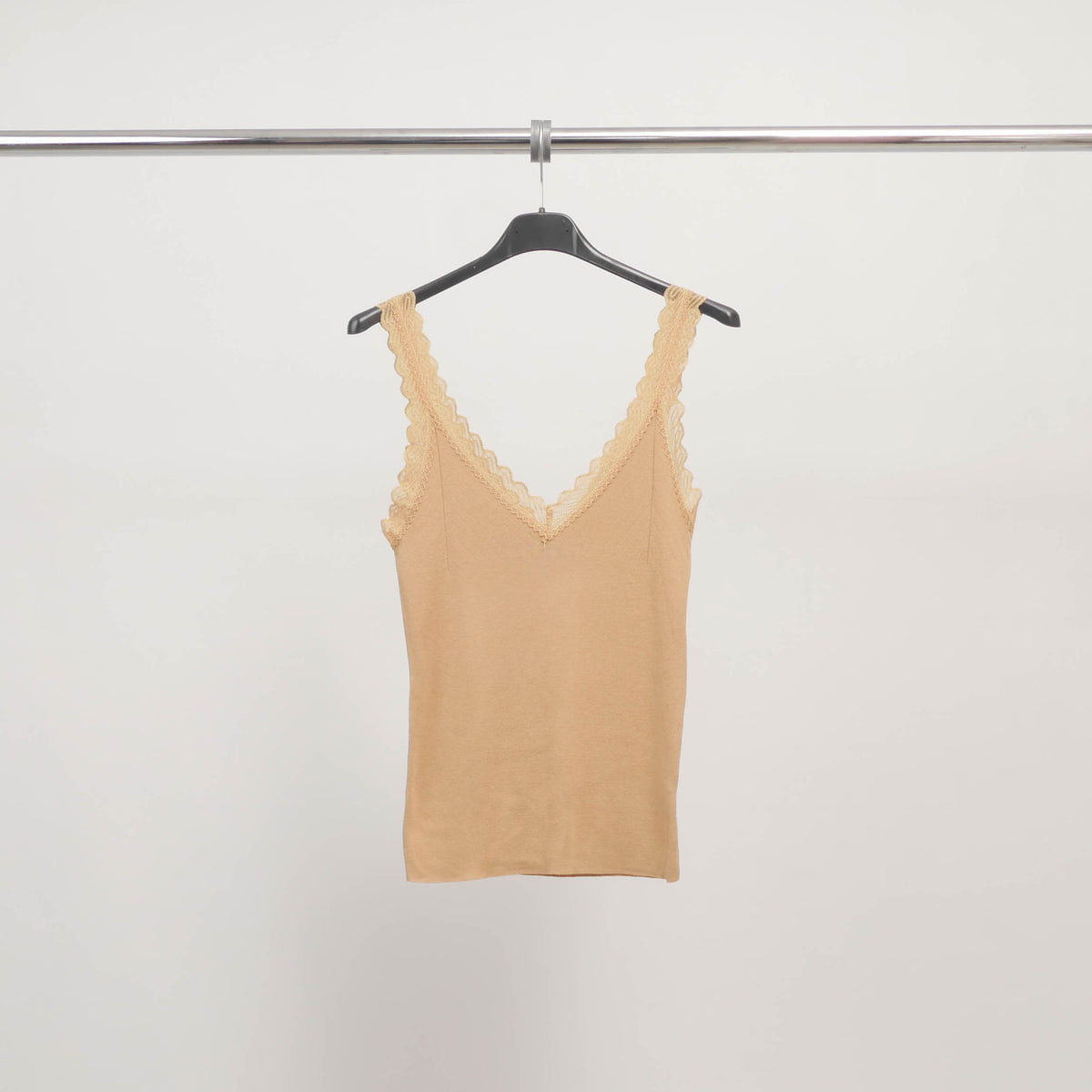 Stretch lace v neck tank top svd8002