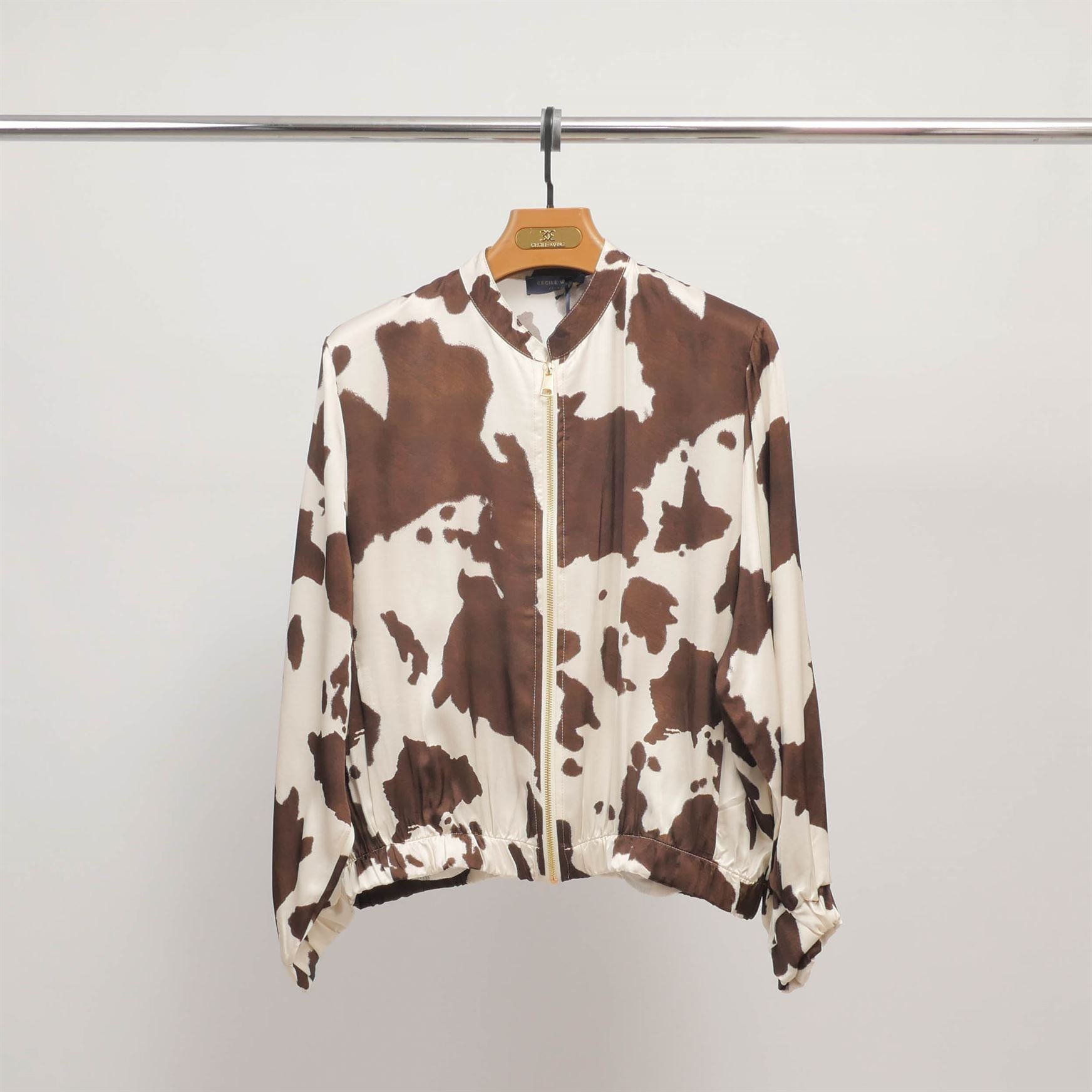 Veste imprimé vache en satin fluide – KD8772VS