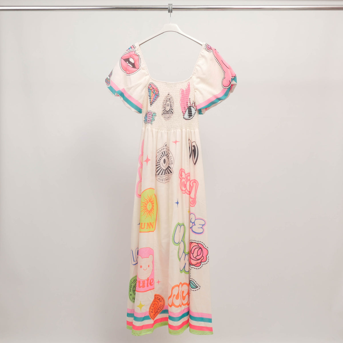Printed maxi dress with balloon sleeves css251057