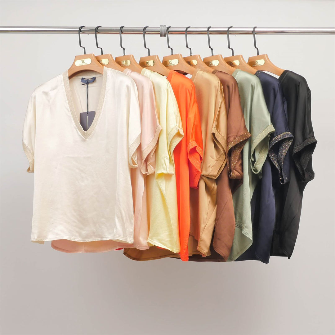 V-neck tunic in flowing satin – DB14360