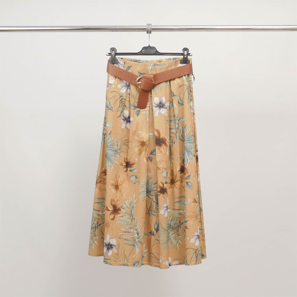 Jupe midi fleurie avec ceinture en simili cuir tdm52123 8