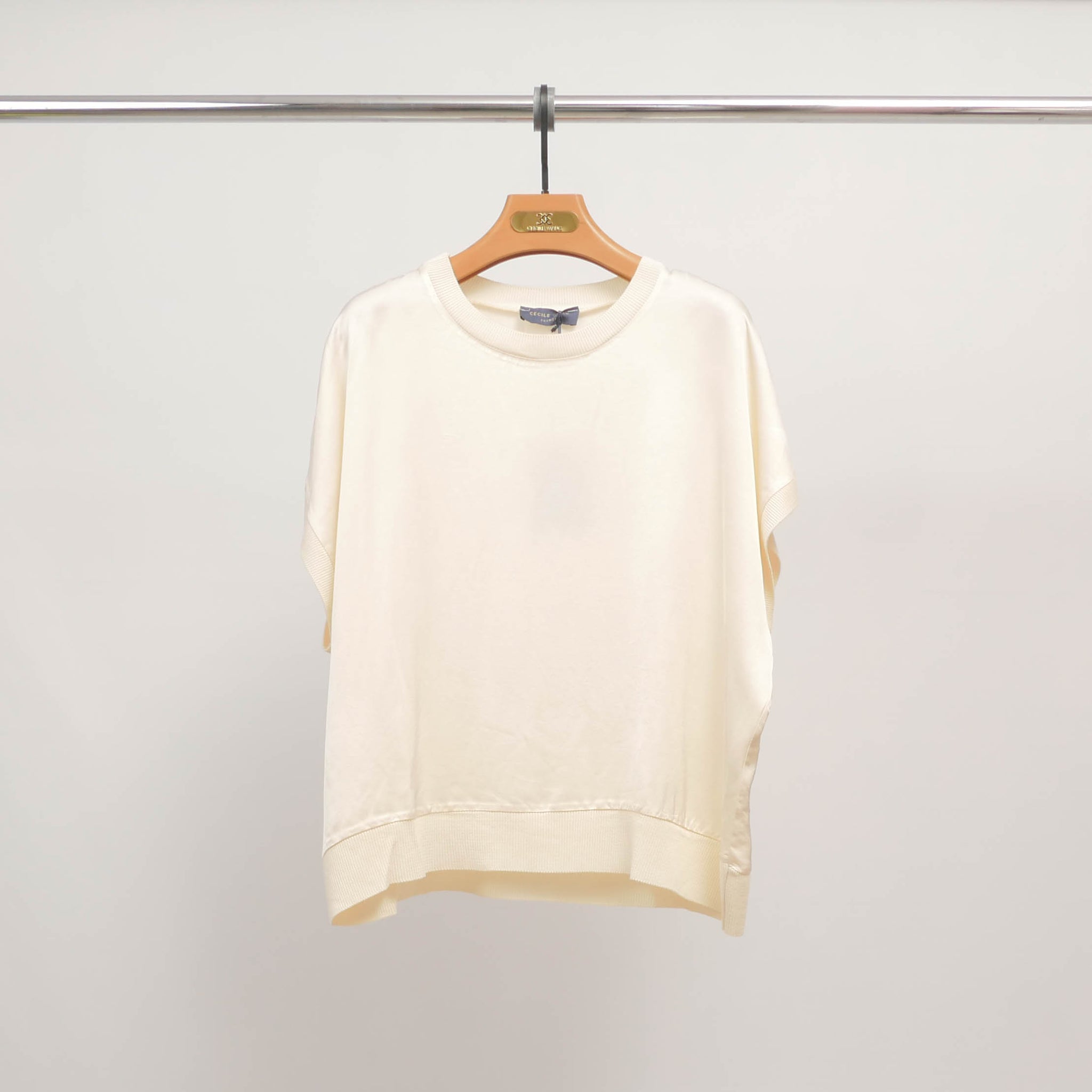 Top ample manches courtes en viscose  DB80611VS