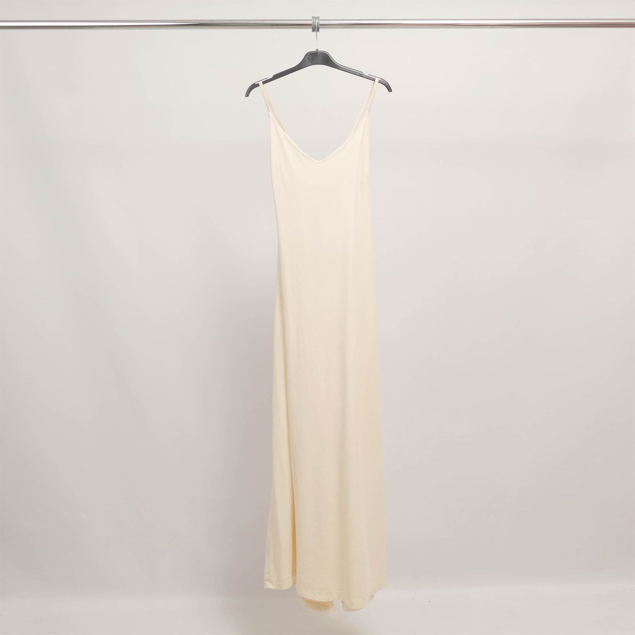 Robe longue à fines bretelles en jersey stretch – TDM23325