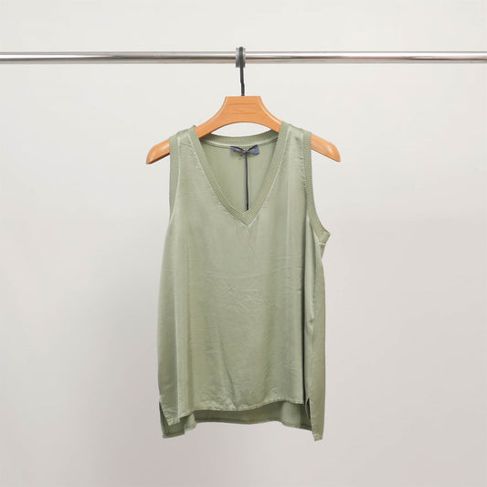 Débardeur col V en viscose fluide  DB14446VS