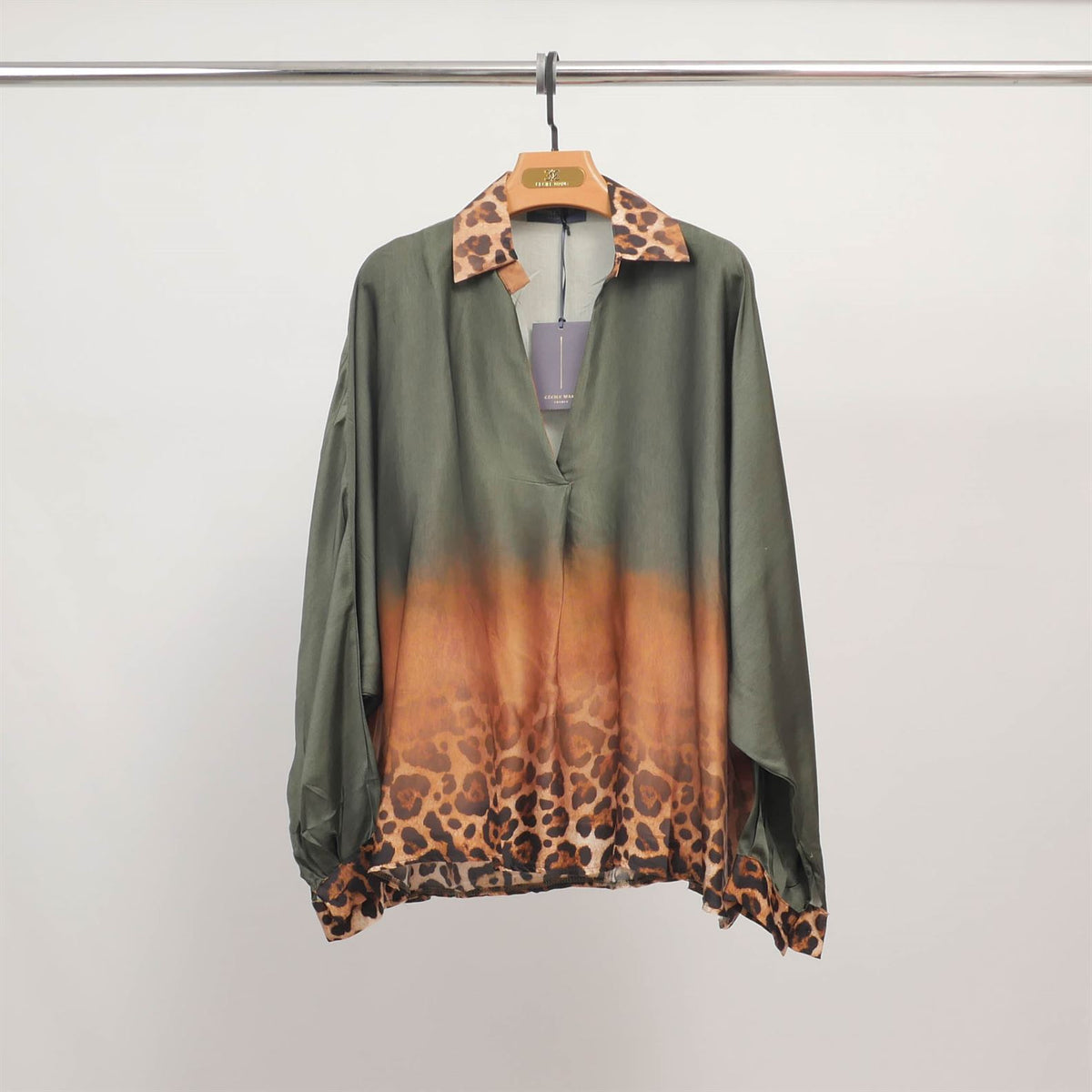 Flowy tunic with gradient leopard print collar kd9233vs 23