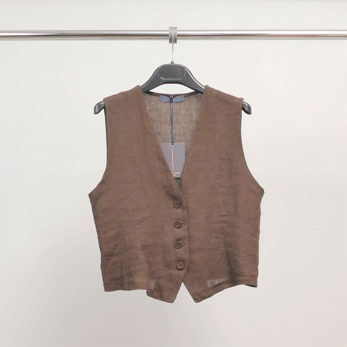 Buttoned linen sleeveless vest tdm08924