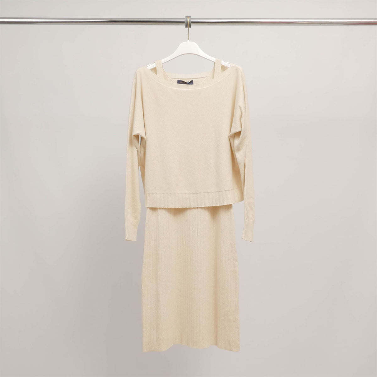 Hyd110 2 in 1 tank top dress and oversized sweater set