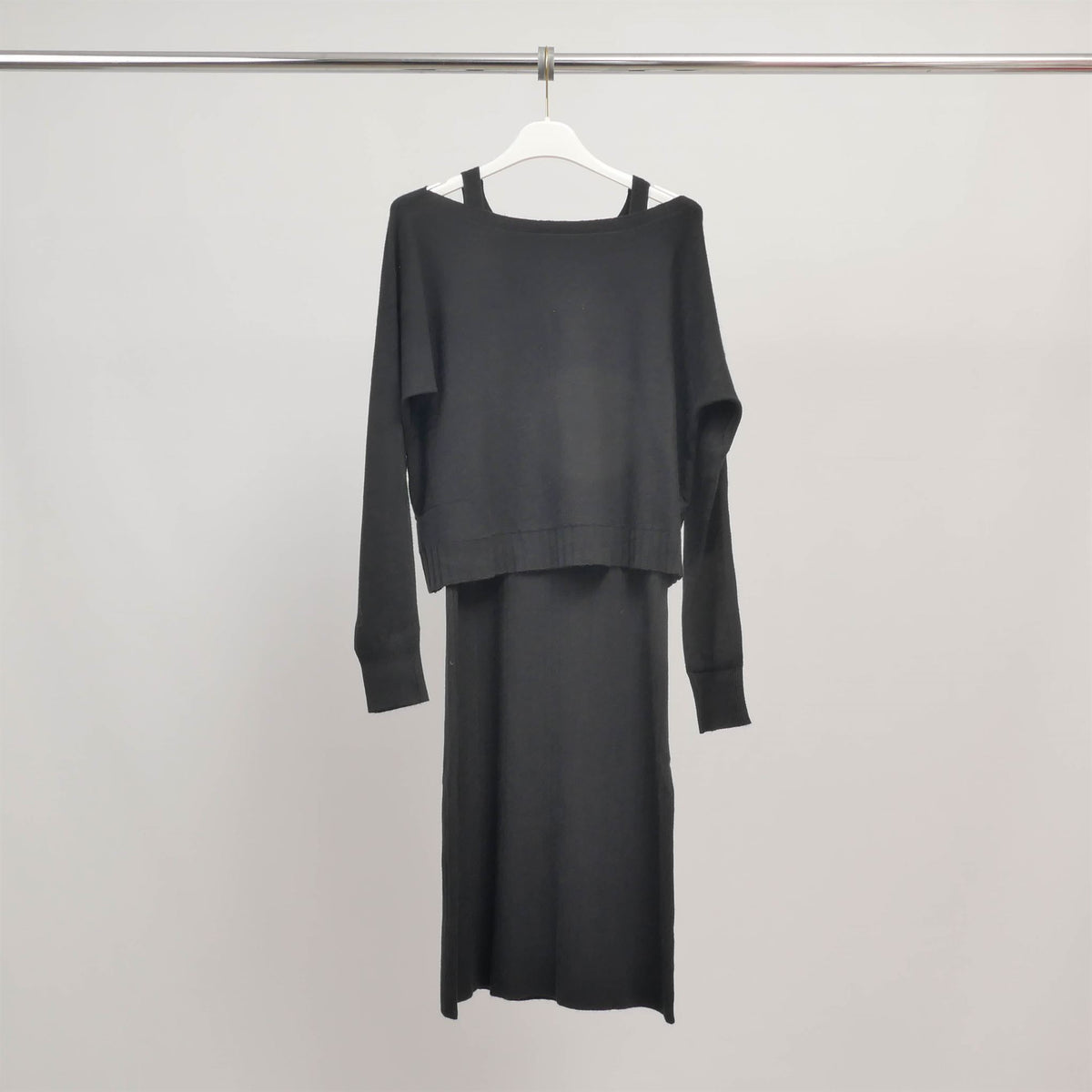 Hyd110 2 in 1 tank top dress and oversized sweater set