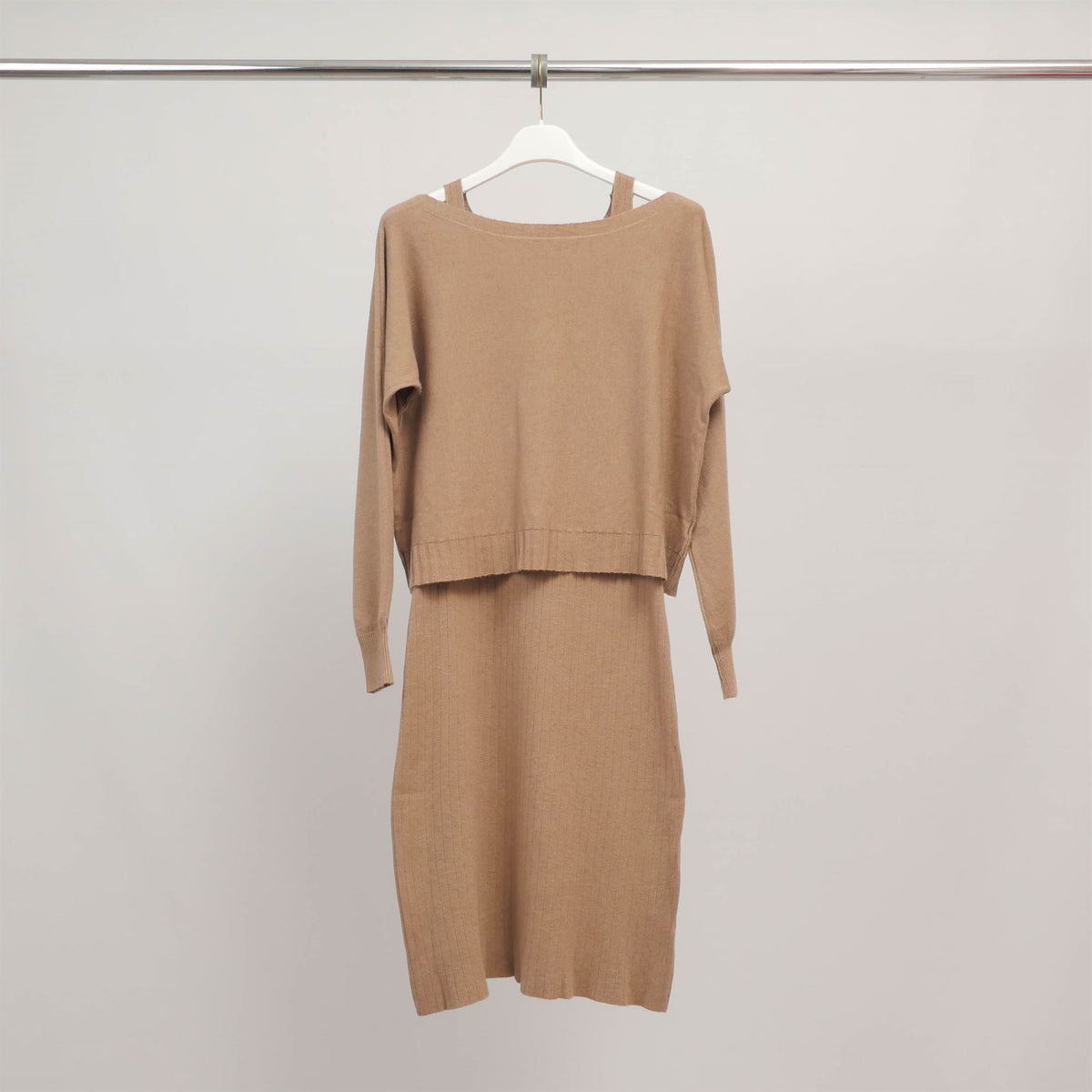 Hyd110 2 in 1 tank top dress and oversized sweater set