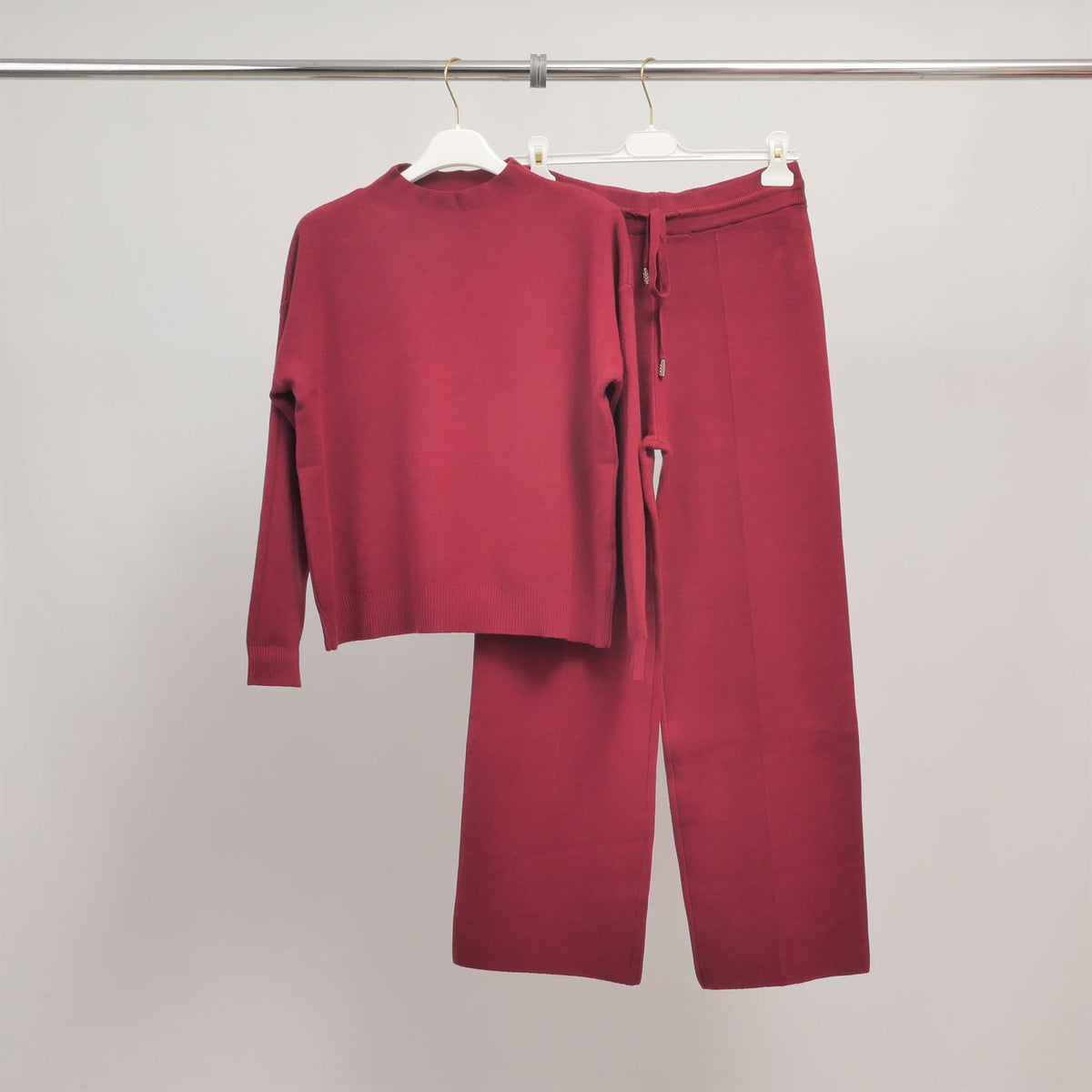 Minimalist comfort sweater and pants set hy2311