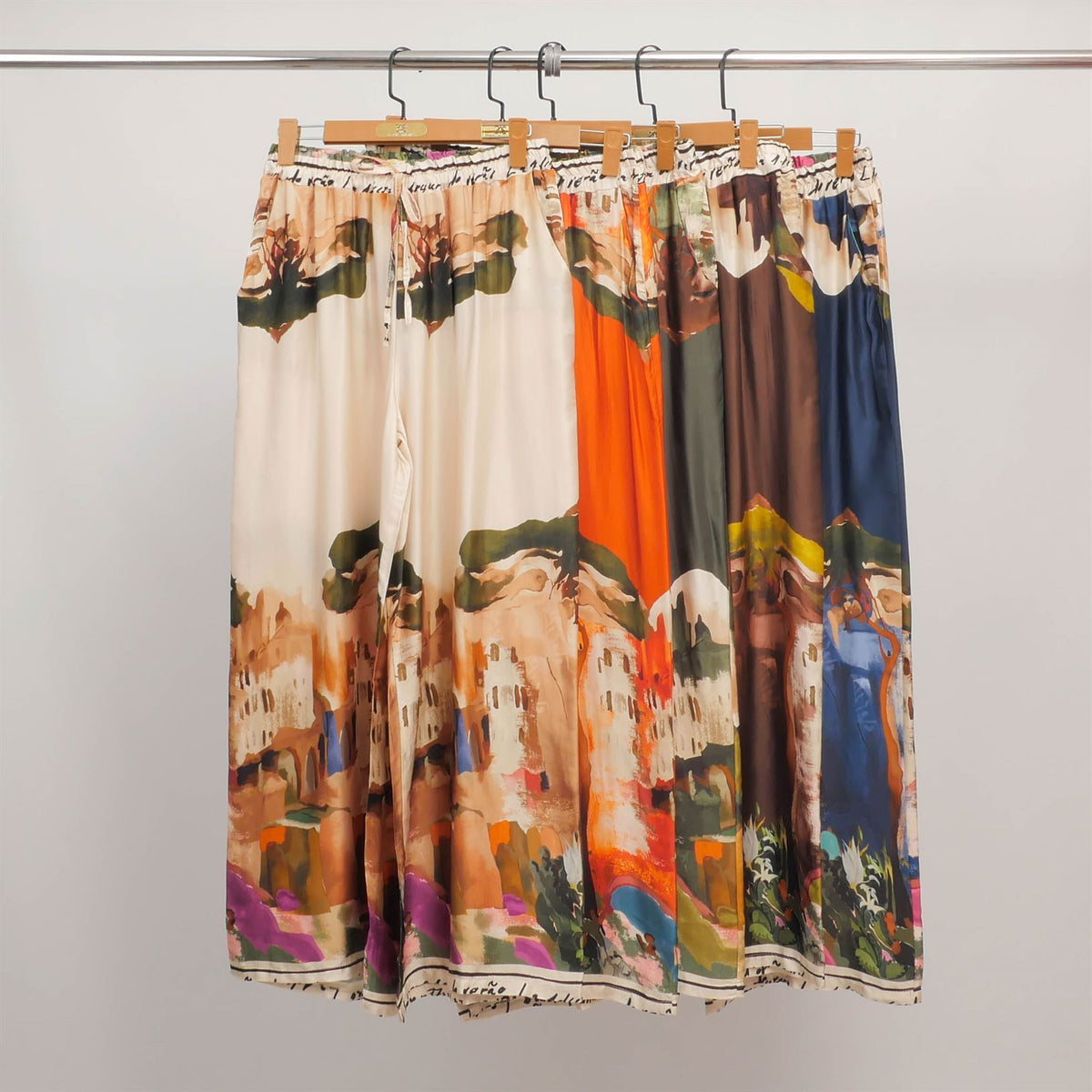 Wide leg trousers with a painting print in viscose and silk kd6637vs 27